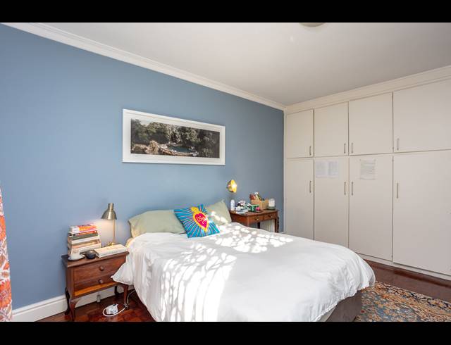 2 BEDROOM APARTMENT FOR SALE IN NEWLANDS